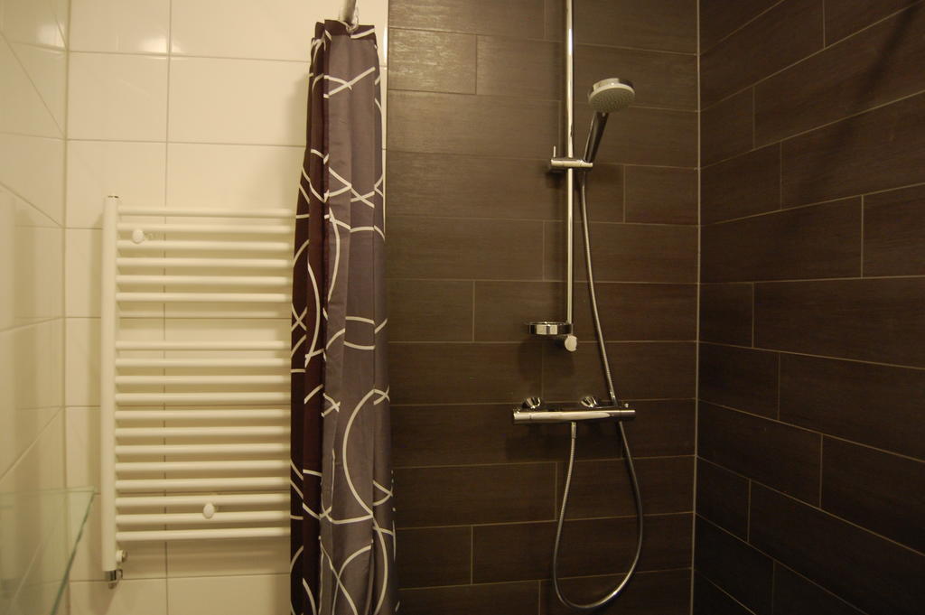 City Hotel Flessingue Chambre photo